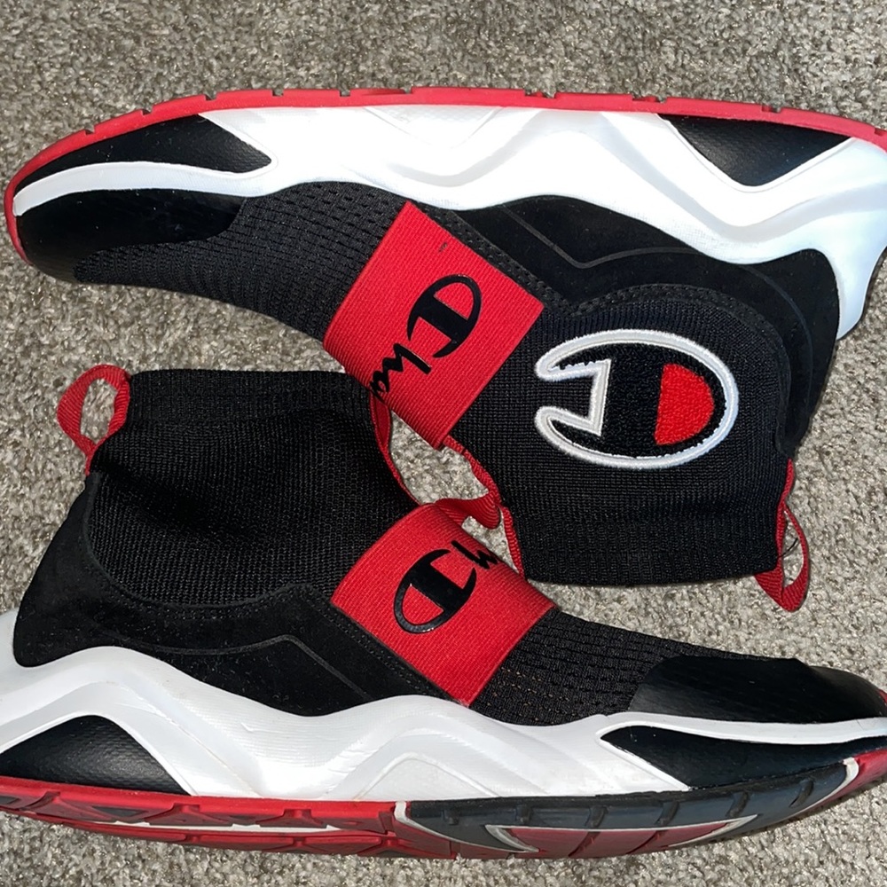 Champion Rally Pro- Black/Red/White
